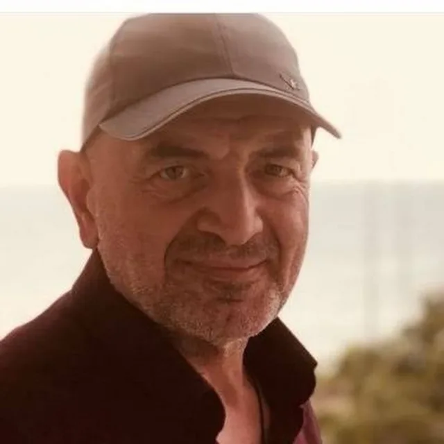 Ayhan Alptekin fotoğrafı